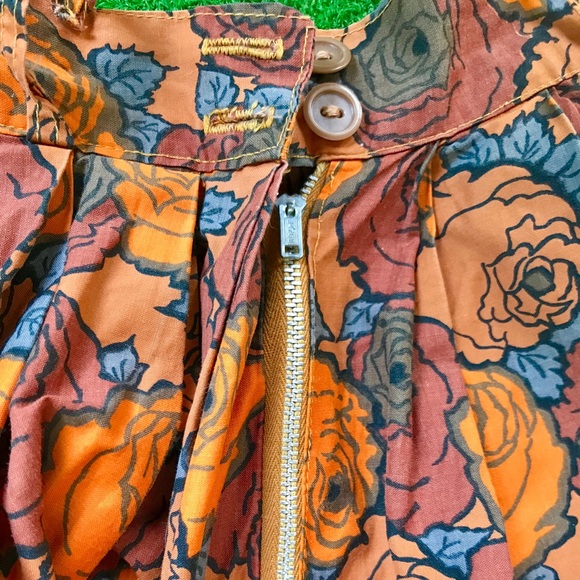 SOLD 40s 50s novelty rose print full skirt XXS - Picture 5 of 5